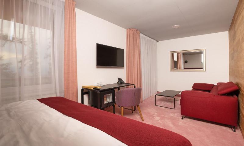 GRAND HOTEL BELLEVUE - rozkládací pohovka VICTOR COMFORT