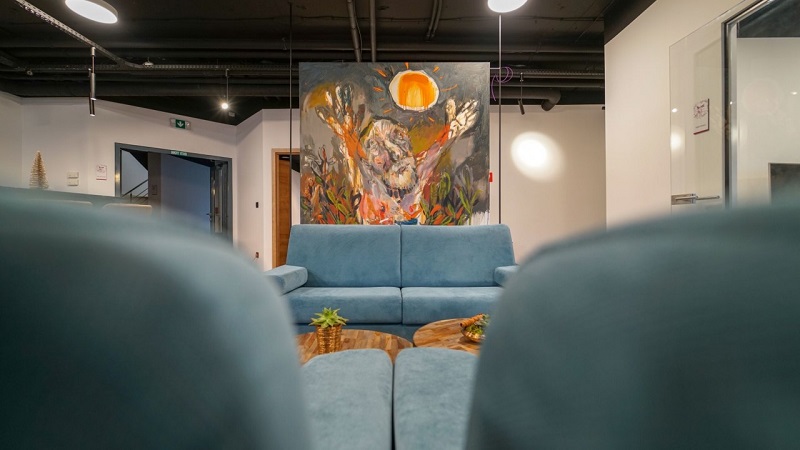 Rozkládací křesla a pohovka COMPACT v art boutique hostelu CHORS v Bratislavě