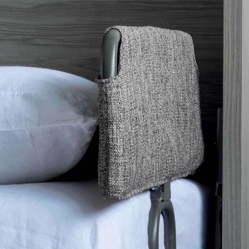 Sklápěcí čelo podélných sklápěcích postelí