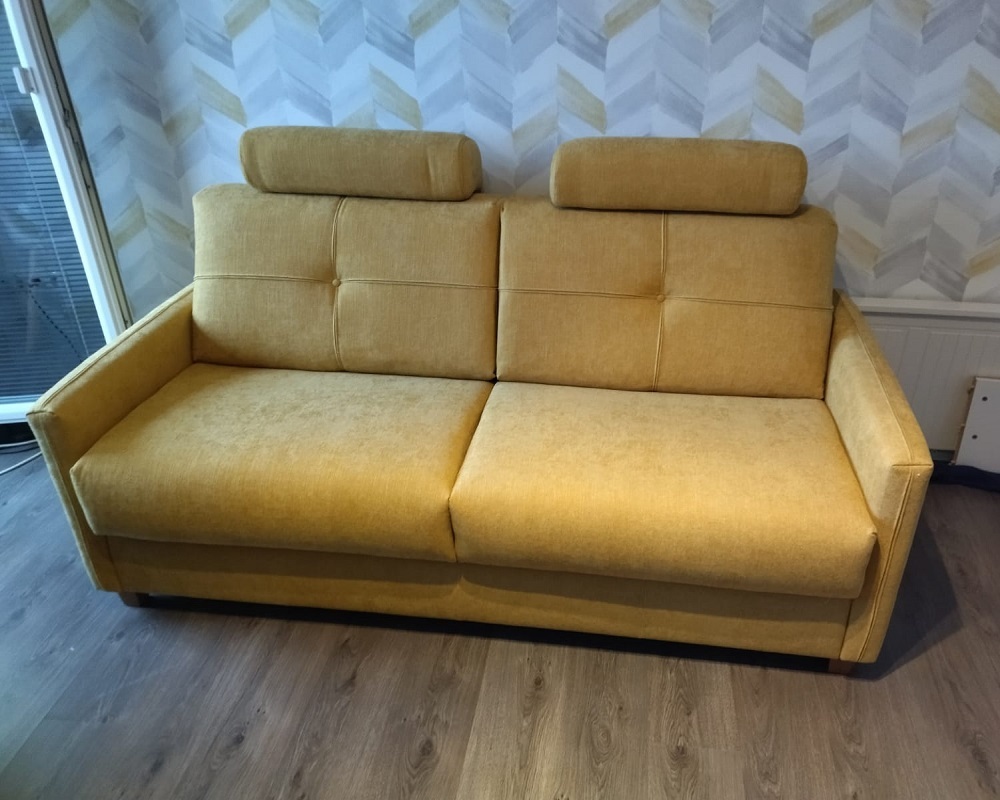 Rozkládací pohovka MAGIC - potahová látka YUCATAN 25