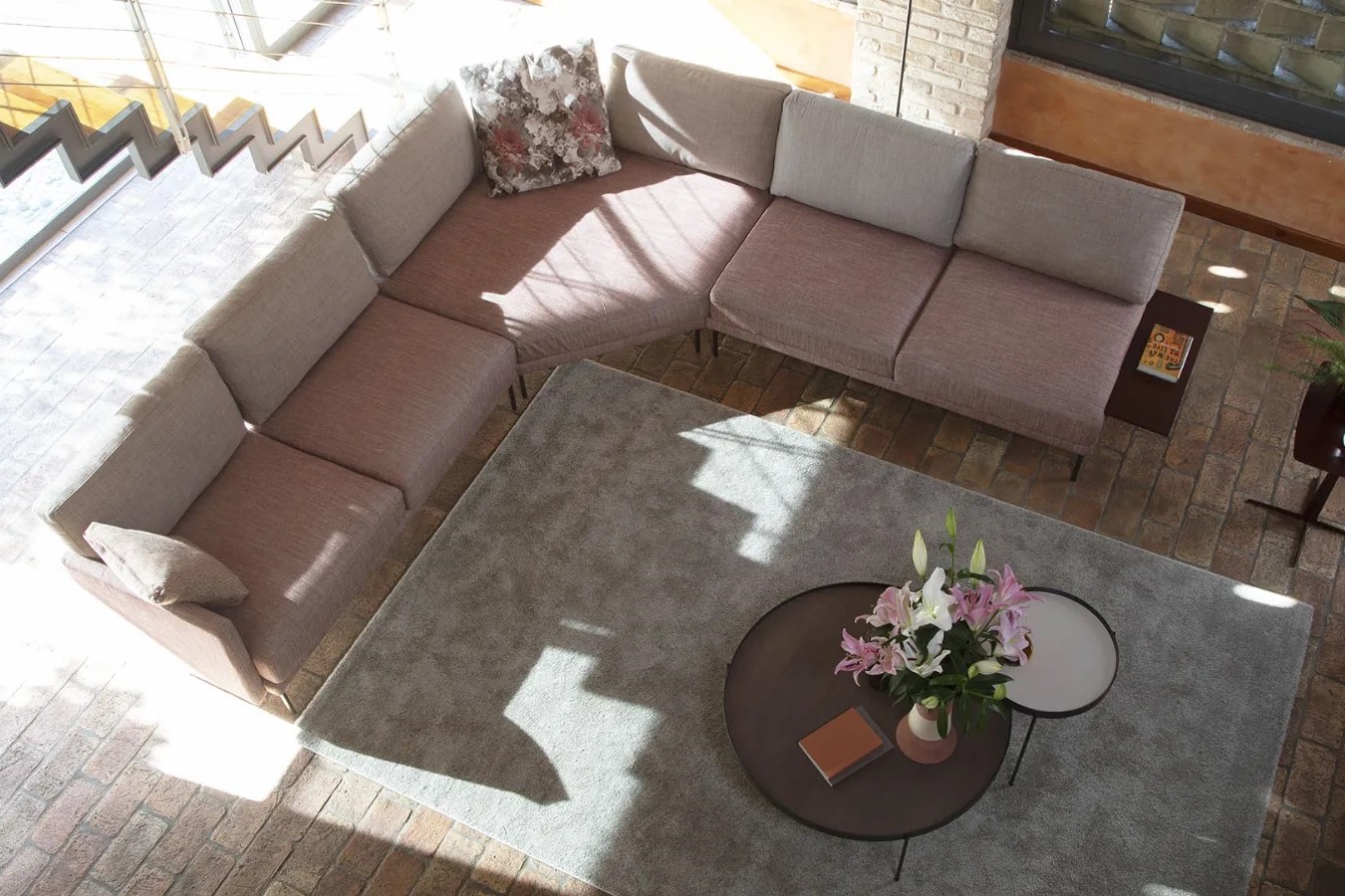 Pohovka a sedací souprava FREEDOM