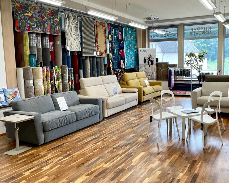 Rozkládací pohovky vystavené v Praze - Hostivaři