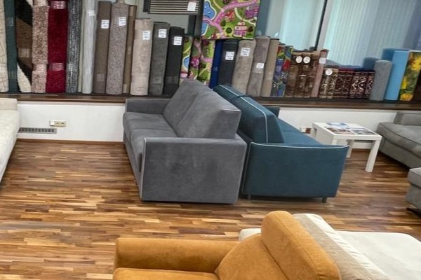 REVERSO - prostorově úsporná a komfortní rozkládací sedačka pro každodenní spaní s matraci 21 cm silnou.